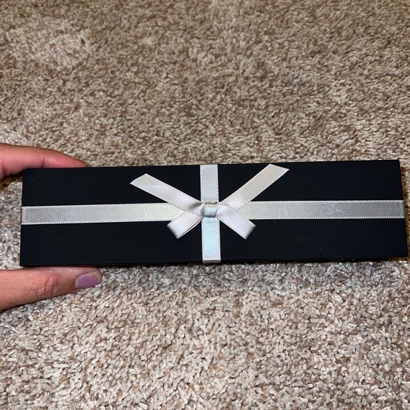 Diamond tennis bracelet - Picture 5 of 5